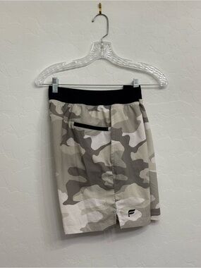 Fabletics Men's Beige Camo Athletic Shorts with Black Waistband